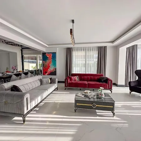 فيلة 8 Sleeps Custom Designed Private Pool Luxury - Awz 316